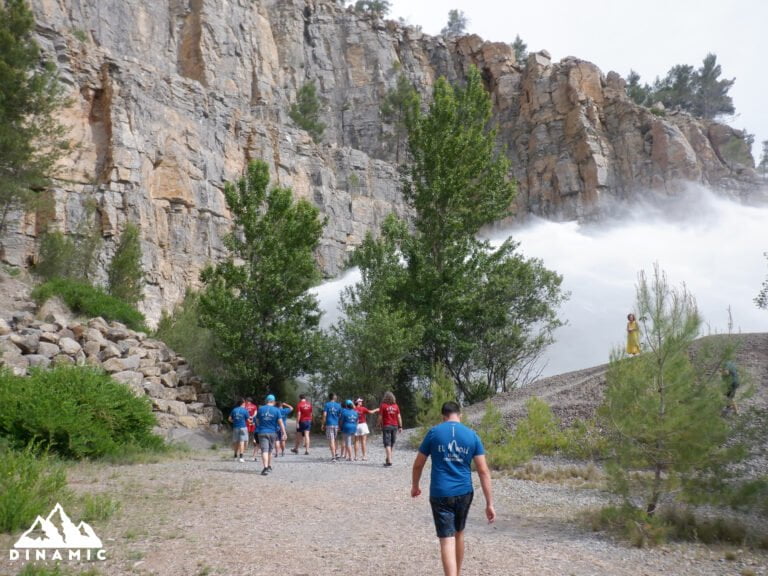El Centro Ocupacional el Molí son los primeros en disfrutar de jornadas de turismo activo adaptadas en Montanejos.