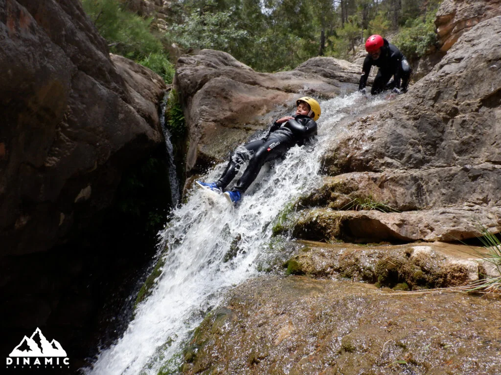 Aventura acuática en Montanejos para toda la familia
