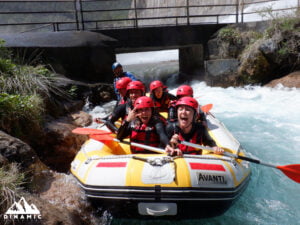 Rafting en Montanejos el 06-05-2023 Rafting en familia, amigos o pareja